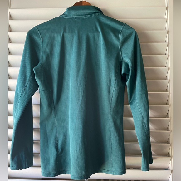 Patagonia Capilene Baselayer - Picture 2 of 6